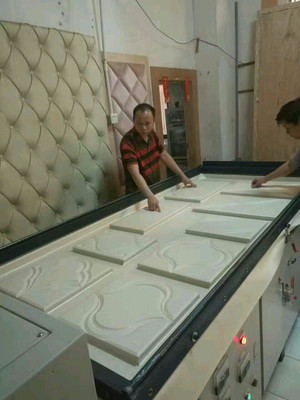 软包背景墙与木门覆膜——金海岳数控设备的成套智造方案